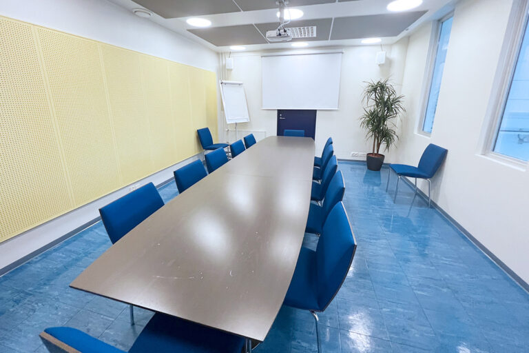 Vuosaari_kokoustila_kabinetti_6_1200x800px